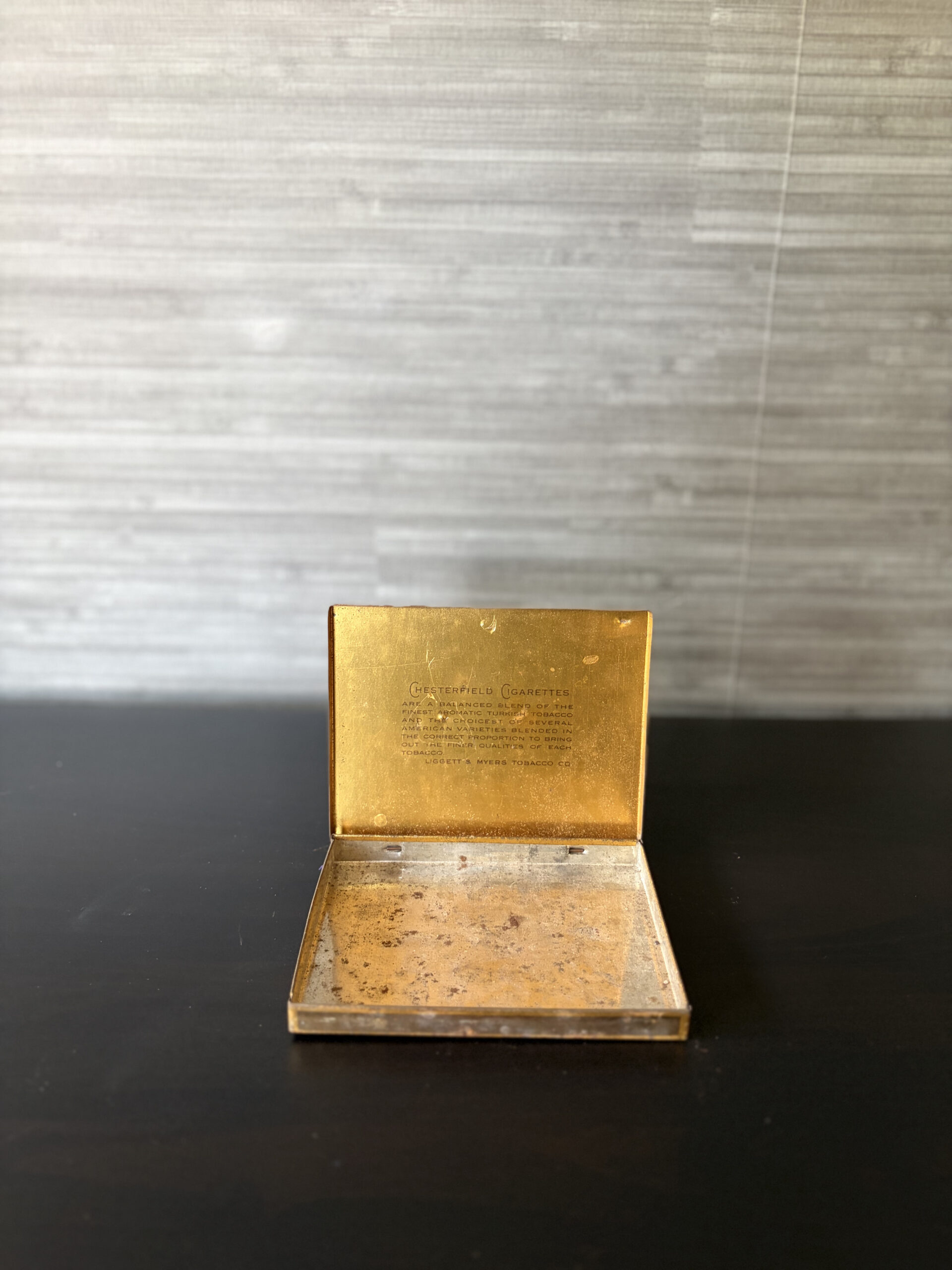 vintage chesterfield cigarette tin 1930s white gold crown tobacco box vintage chesterfield cigarette tin 1930s white gold crown tobacco box