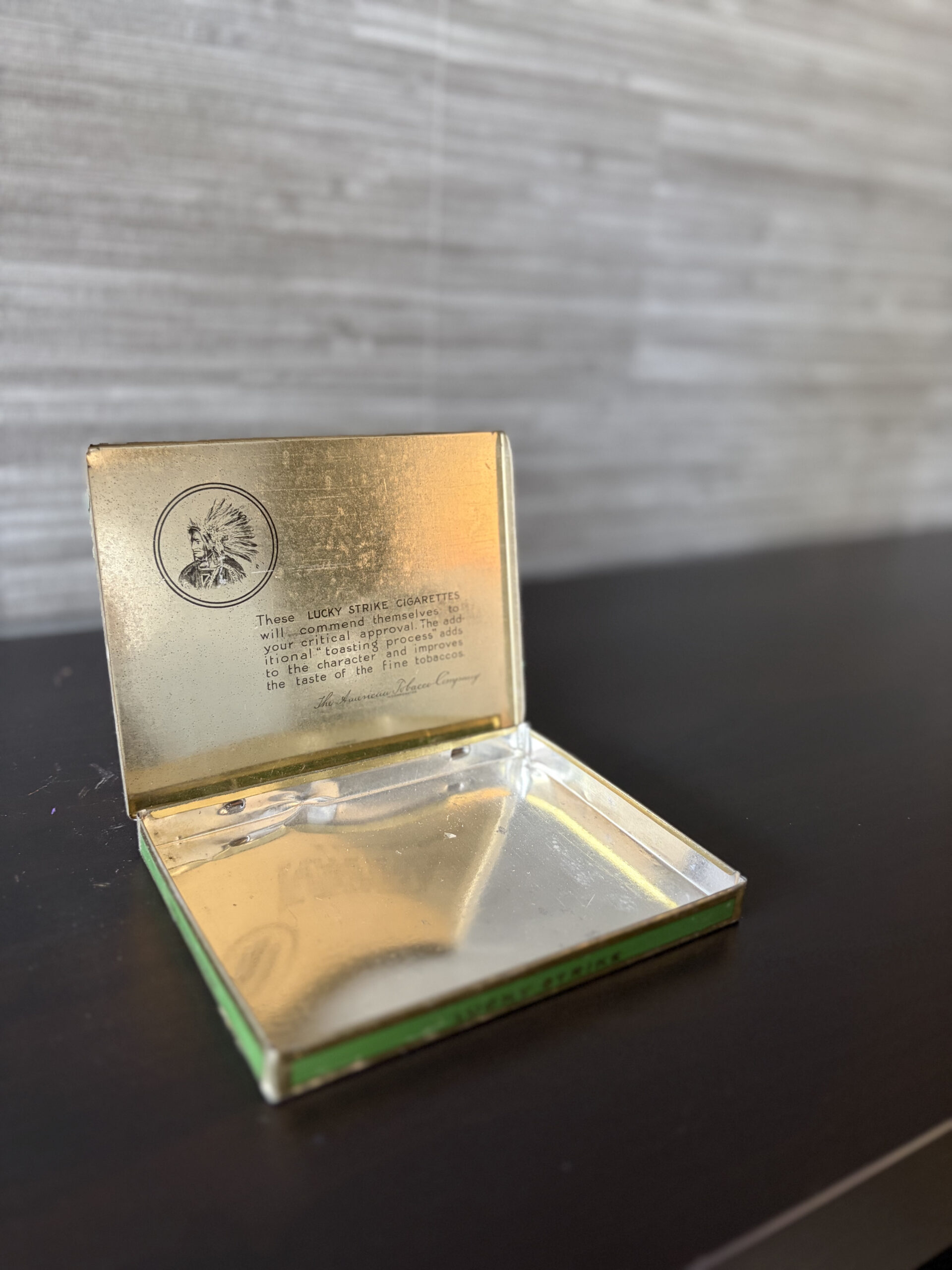 vintage lucky strike flat fifties cigarette tin green it’s toasted collectible box vintage lucky strike flat fifties cigarette tin green it’s toasted collectible box