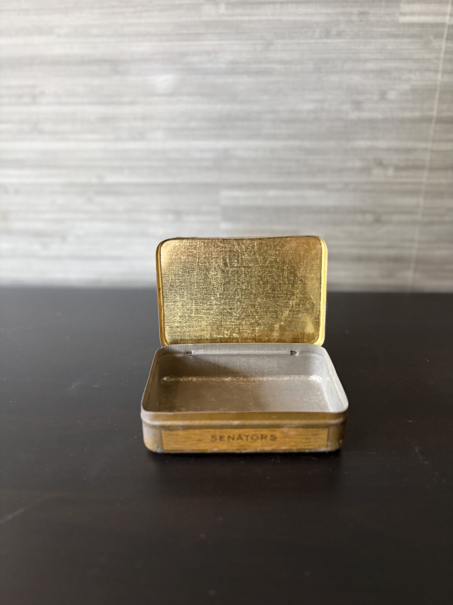 vintage la palina senators cigar tin congress cigar co. pocket box vintage la palina senators cigar tin congress cigar co. pocket box
