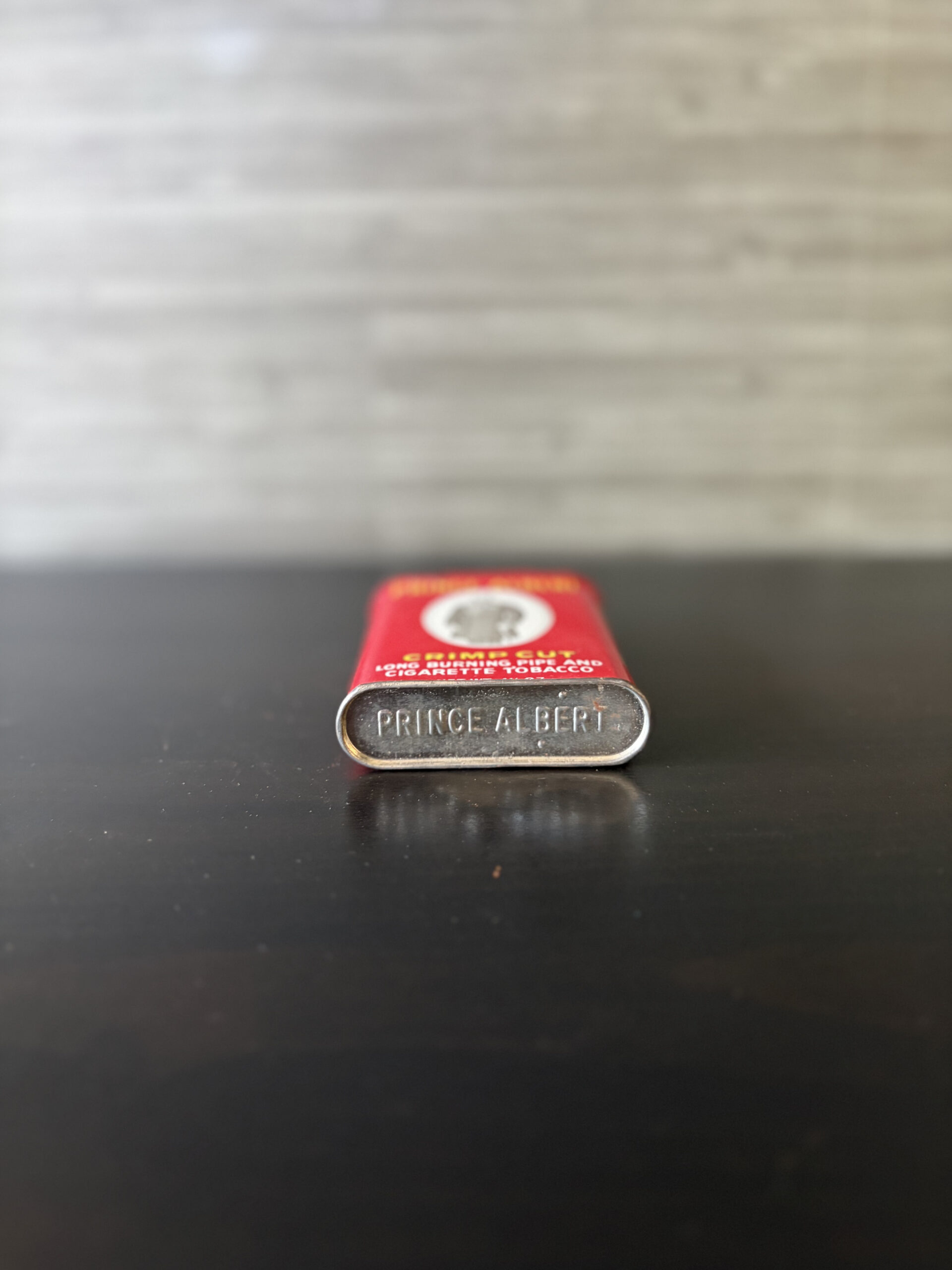 vintage prince albert crimp cut 1½ oz pocket tobacco tin old timer knives offer vintage prince albert crimp cut 1½ oz pocket tobacco tin old timer knives offer