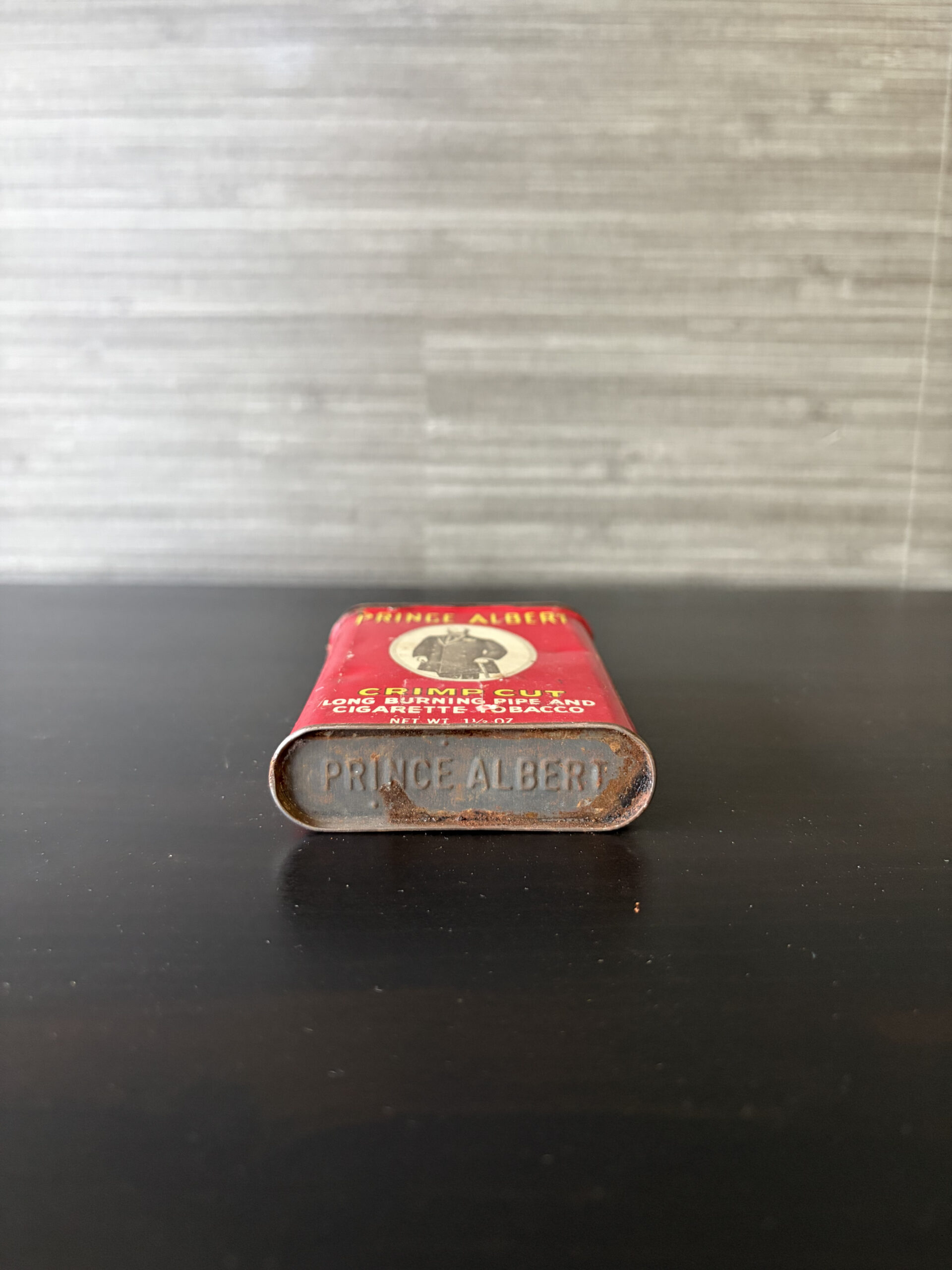 vintage prince albert crimp cut 1½ oz pocket tobacco tin old timer knives offer vintage prince albert crimp cut 1½ oz pocket tobacco tin old timer knives offer