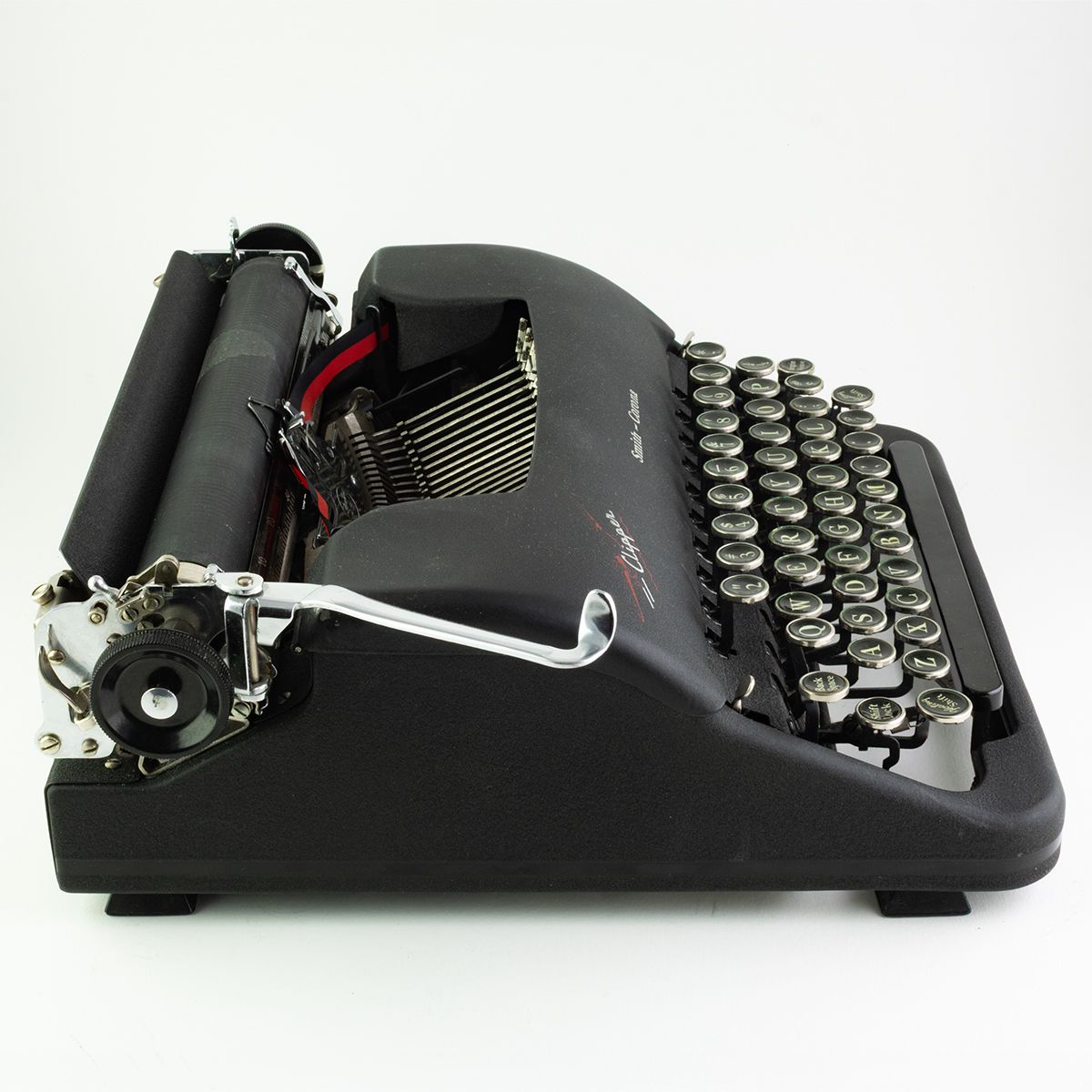 smith corona clipper typewriter (1949) smith corona clipper typewriter (1949)