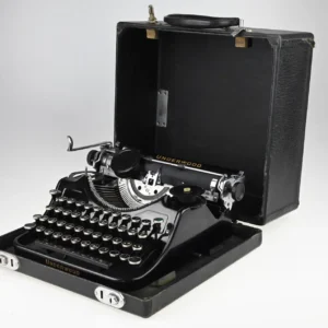 antique underwood champion typewriter with original case, portable typewriter, vintage typewriter, underwood champion, black typewriter