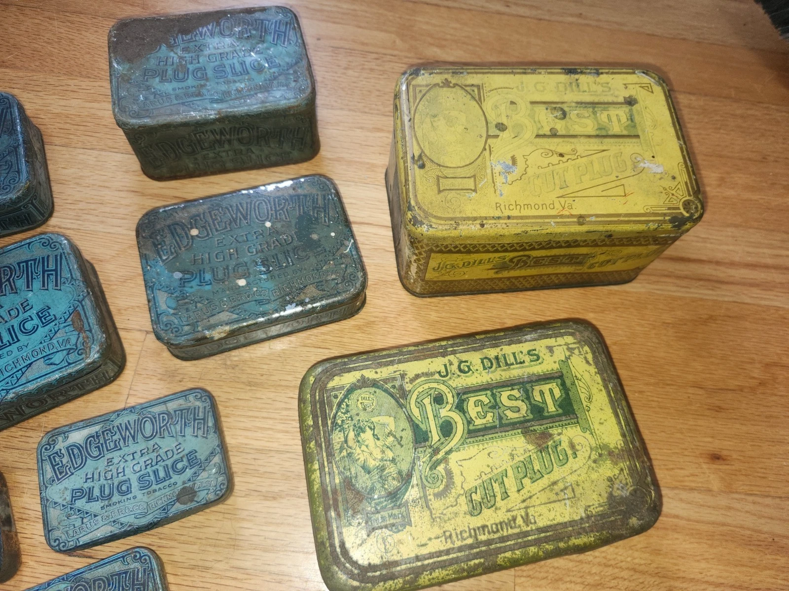 21 vintage empty tobacco tins varying condition, brands & sizes 21 vintage empty tobacco tins varying condition, brands & sizes