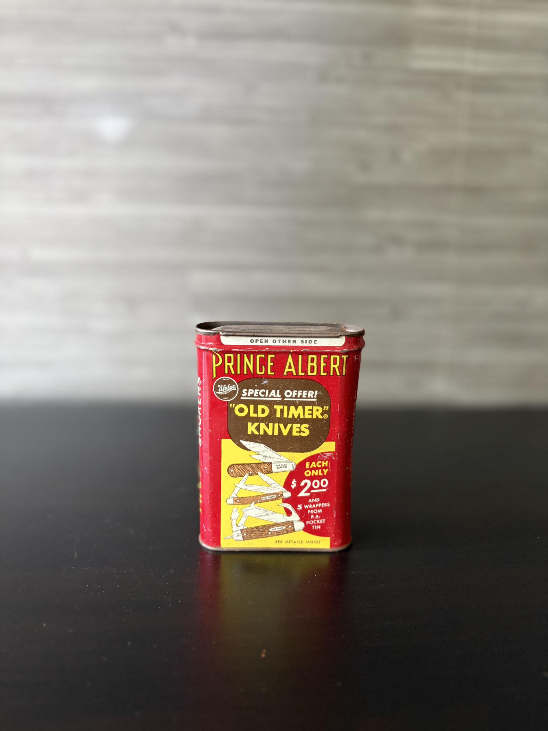 vintage prince albert crimp cut 1½ oz pocket tobacco tin push up lid vintage prince albert crimp cut 1½ oz pocket tobacco tin push up lid