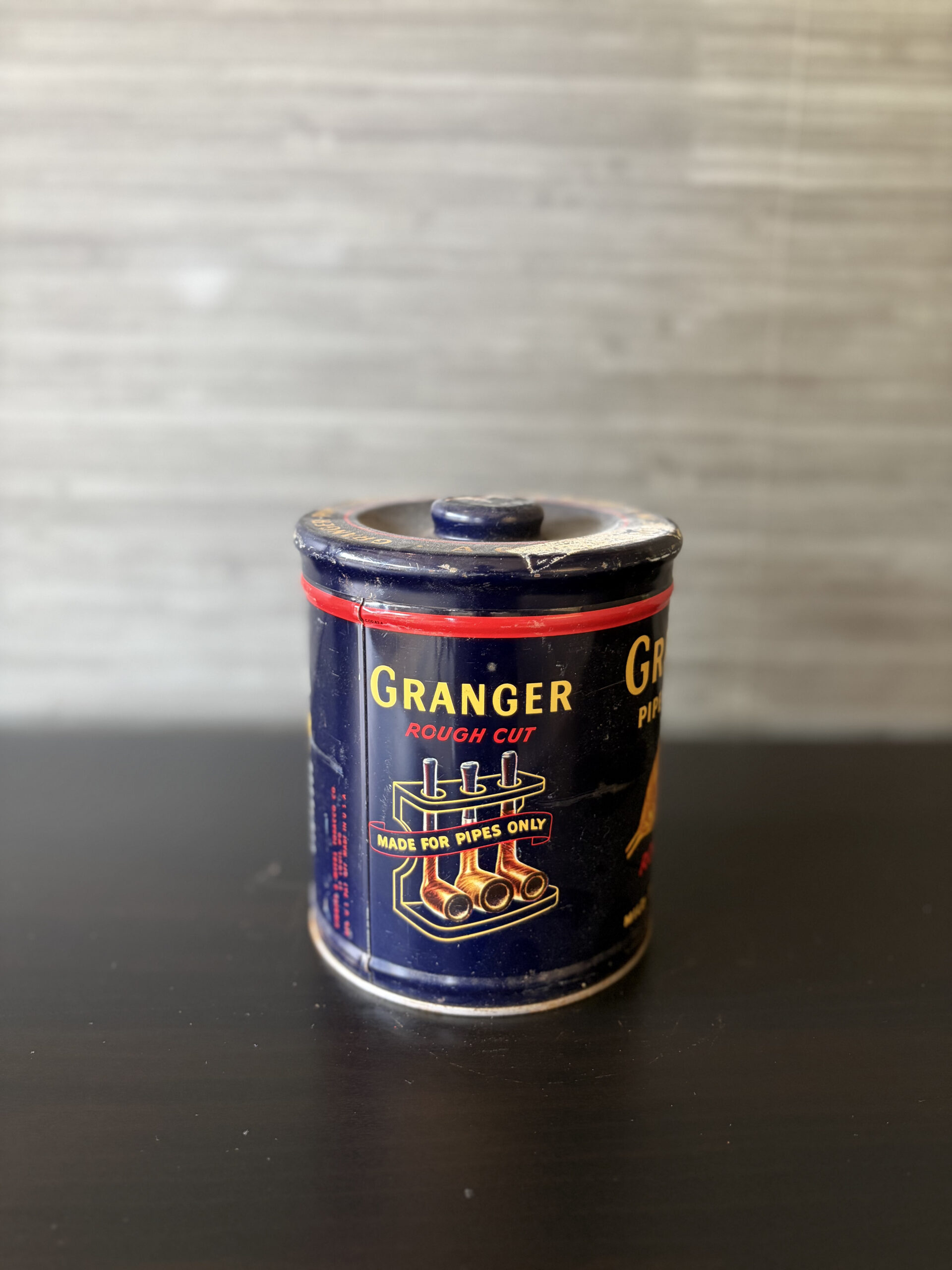 vintage granger rough cut pipe tobacco tin leaf design knob lid canister liggett & myers vintage granger rough cut pipe tobacco tin leaf design knob lid canister liggett & myers